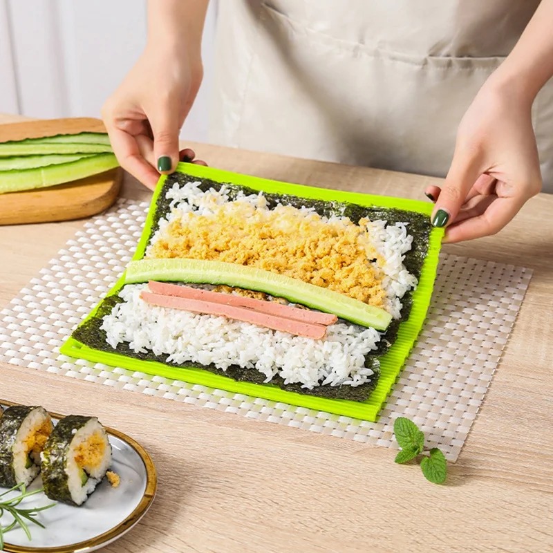 سيليكون اليد لفة السوشي المتدا - مراجعة Sushi Making Kit وسعره